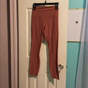 Lululemon aligns 7/8th length